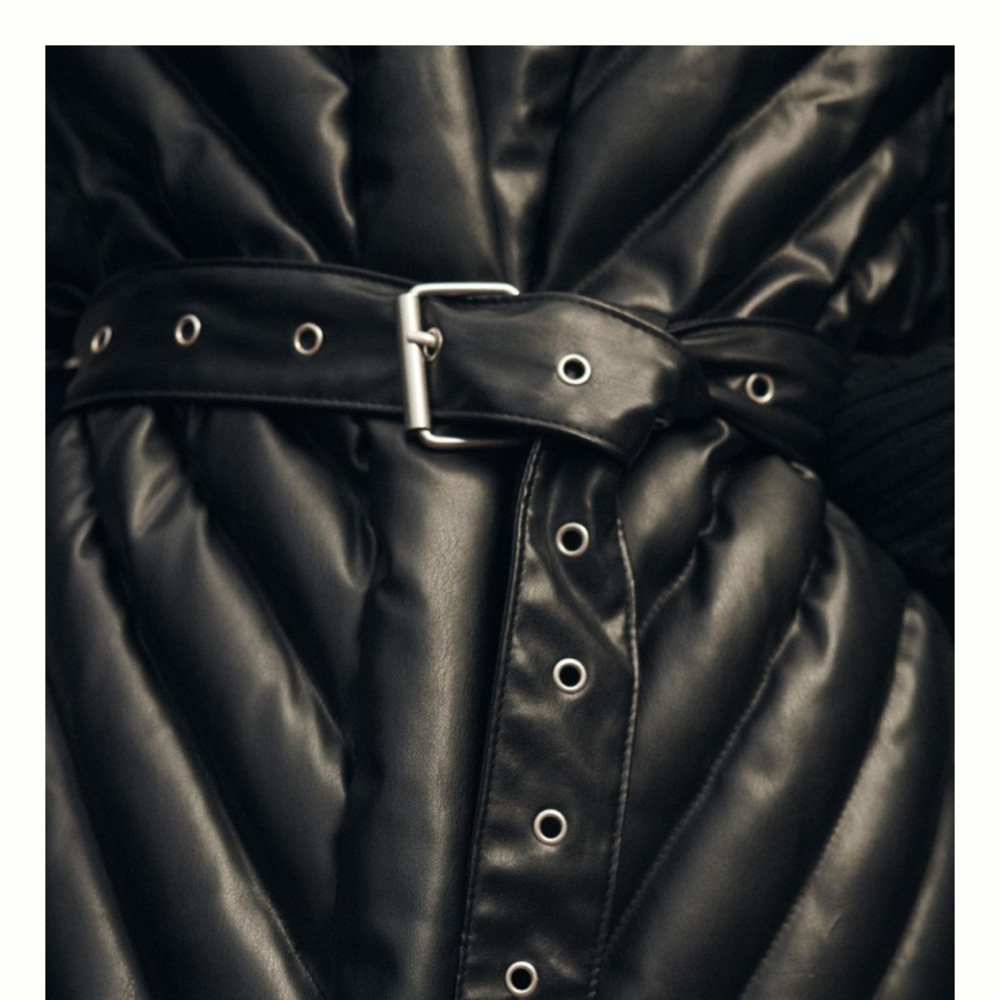 (A8) Blank NYC Under The Radar Puffer Vest, Black, Size L, NWT - Picture 8 of 9